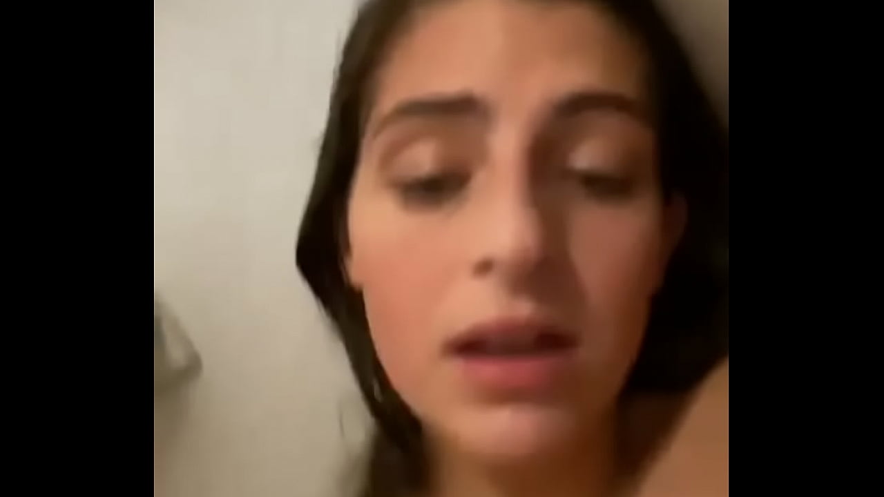 Mrembo mwenye macho ya bluu, video fupi za ngono za nyumbani, uteuzi wa